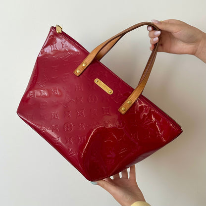 Louis Vuitton Red Vernis Bellevue Shoulder Bag