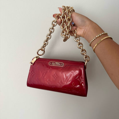 Louis Vuitton Red Vernis Gold Chain Pochette Shoulder Bag