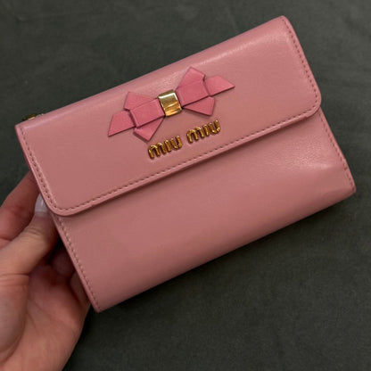 Miu Miu Pink Bow Calfskin Bi-Fold Leather Wallet