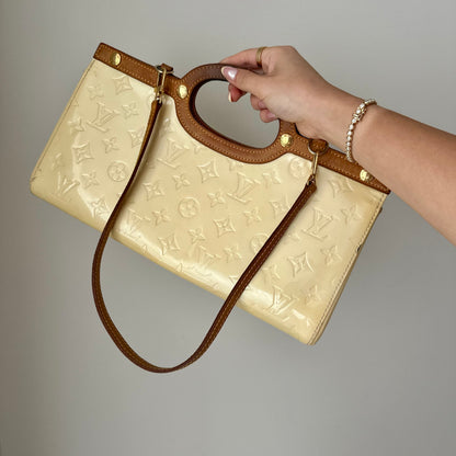Louis Vuitton Vernis Yellow Roxbury Bag w/ Strap