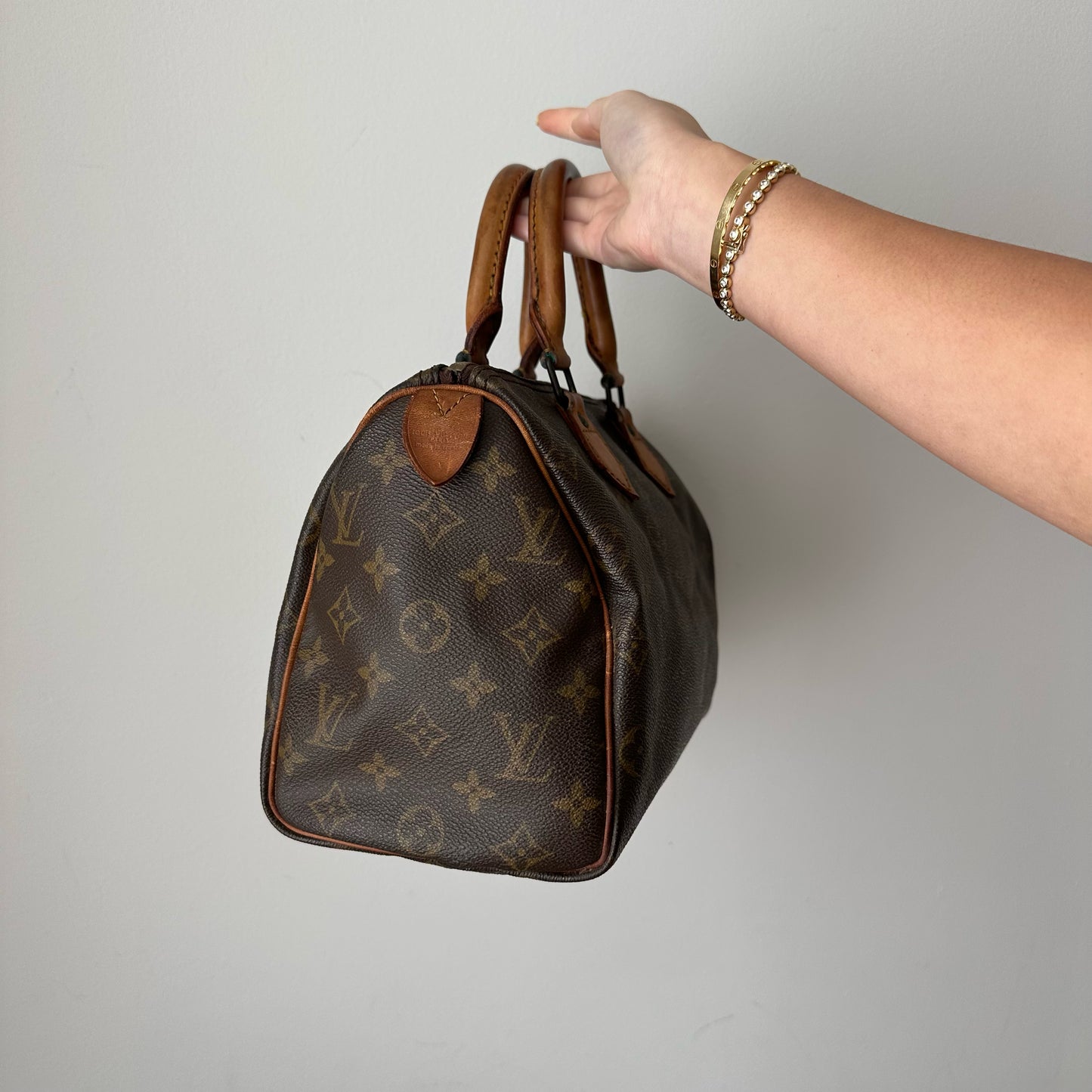 Louis Vuitton Brown Monogram Speedy 25