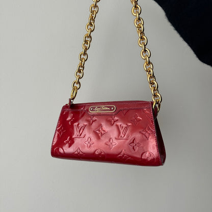 Louis Vuitton Red Vernis Gold Chain Pochette Shoulder Bag