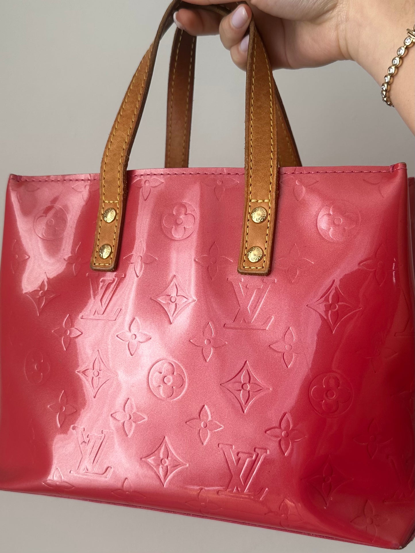 Louis Vuitton Pink Vernis Reade Bag