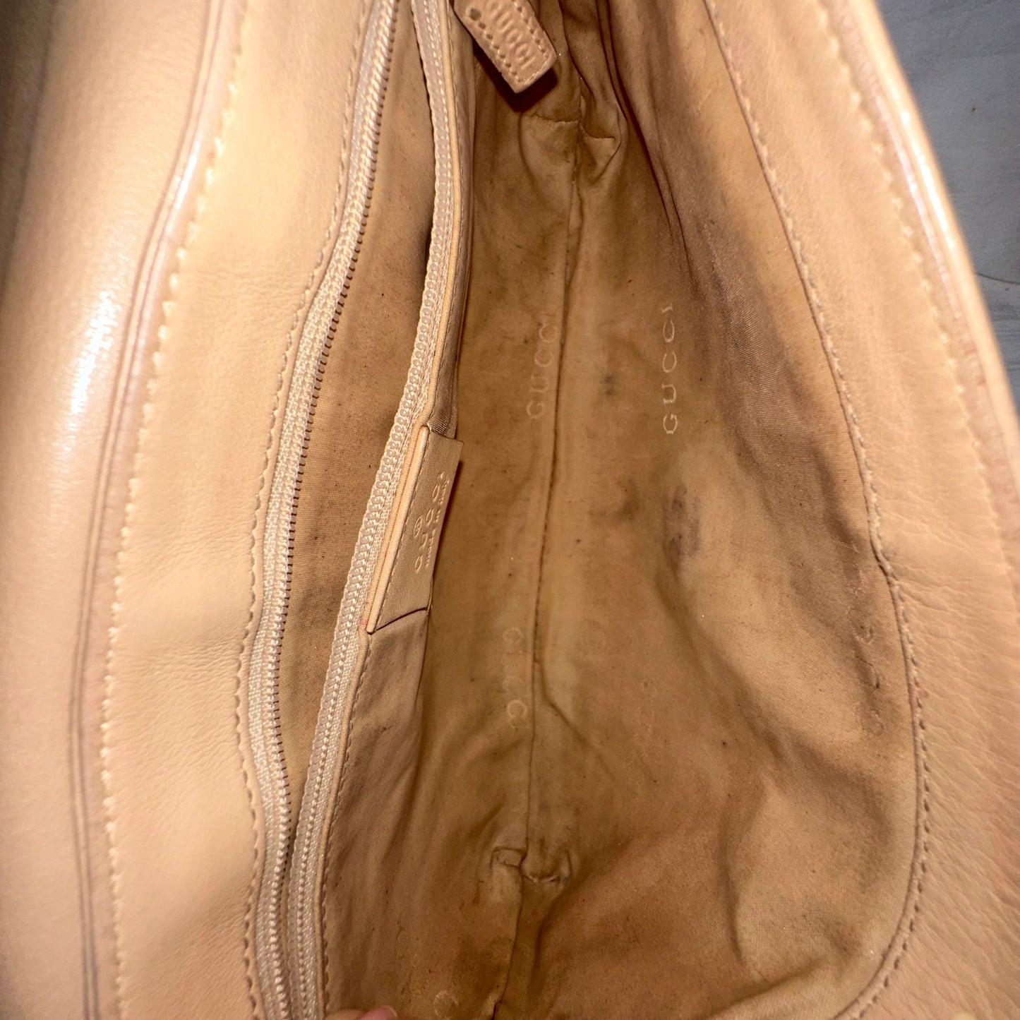 Gucci Beige Leather Silver Paper Clip Link Shoulder Bag
