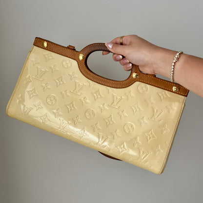 Louis Vuitton Vernis Yellow Roxbury Bag w/ Strap