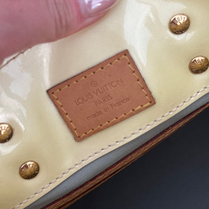 Louis Vuitton Vernis Baby Yellow Reade PM Bag