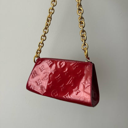 Louis Vuitton Red Vernis Gold Chain Pochette Shoulder Bag