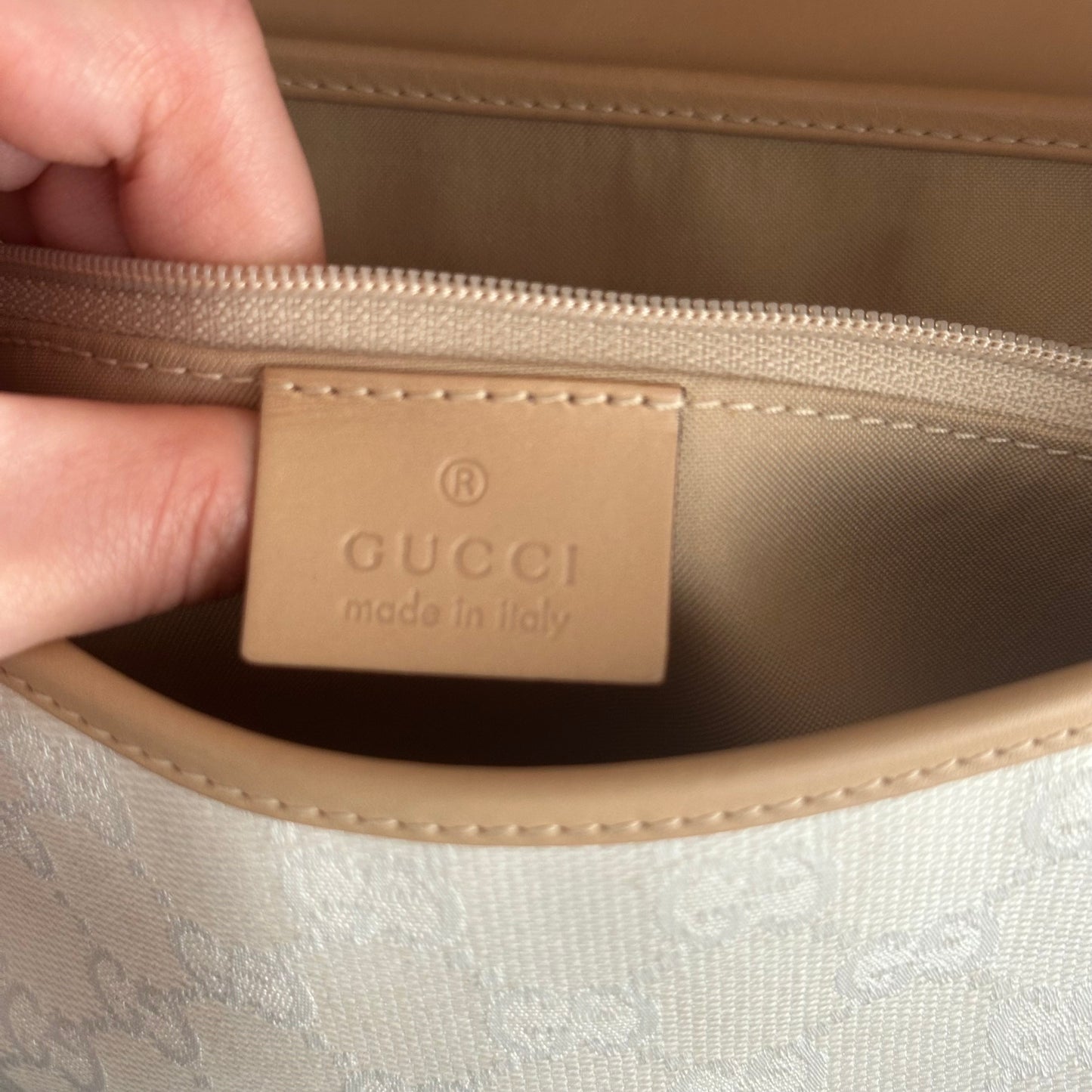 RARE Gucci White & Beige Jackie O Monogram Shoulder Bag w/ Dustbag