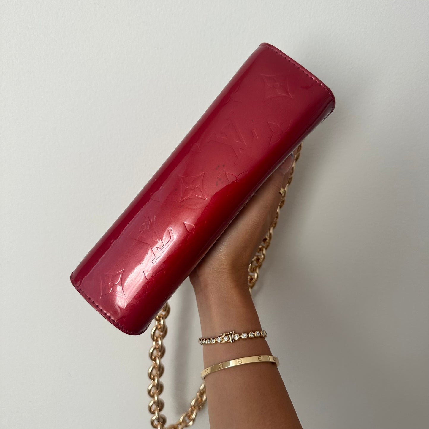 (Copy) Louis Vuitton Red Vernis Gold Chain Pochette Shoulder Bag