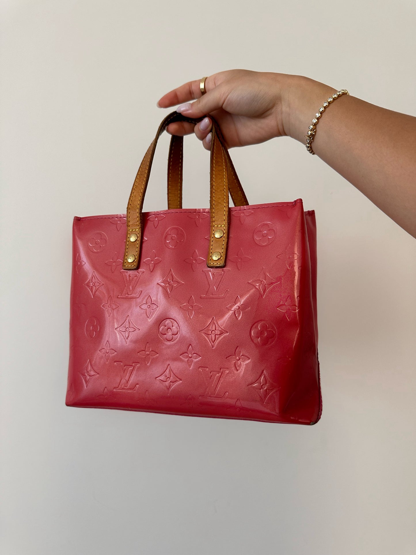 Louis Vuitton Pink Vernis Reade Bag
