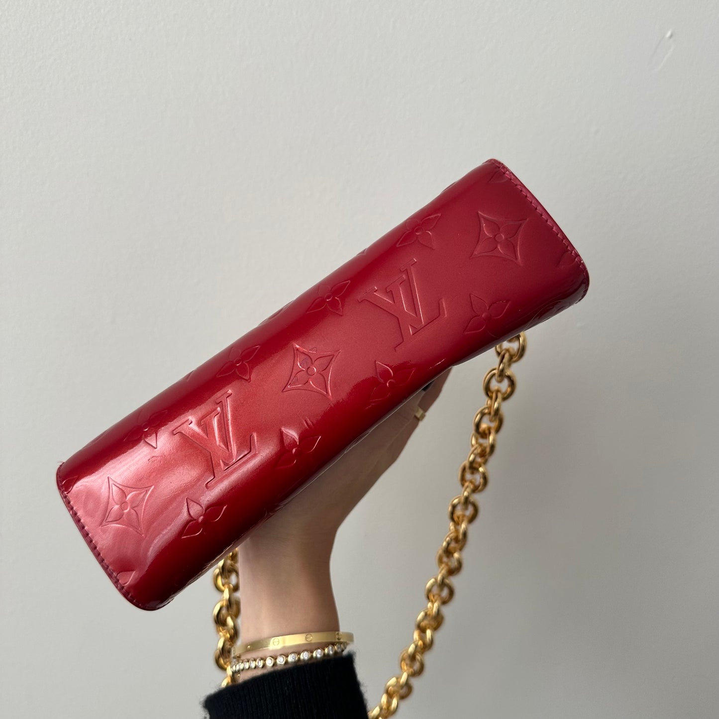 Louis Vuitton Red Vernis Gold Chain Pochette Shoulder Bag