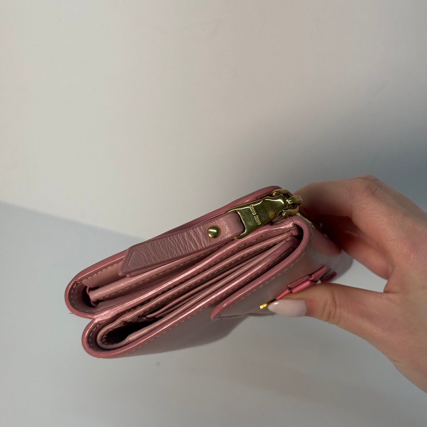 Miu Miu Pink Bow Calfskin Bi-Fold Leather Wallet