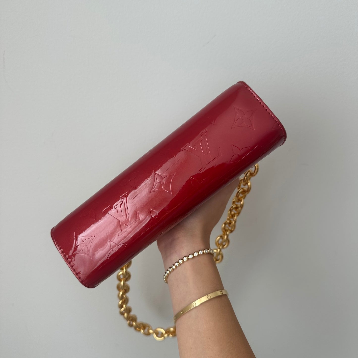 Louis Vuitton Red Vernis Gold Chain Pochette Shoulder Bag